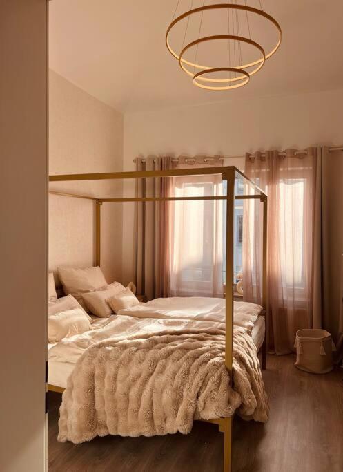 Amalfi Home - Stylish Apartment With Terrace Schönefeld Esterno foto