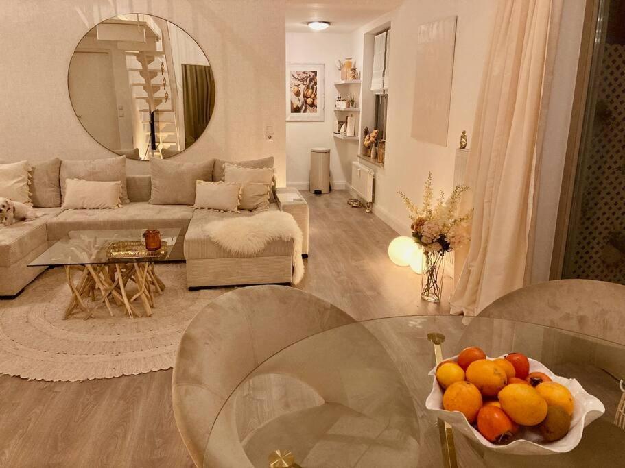Amalfi Home - Stylish Apartment With Terrace Schönefeld Esterno foto